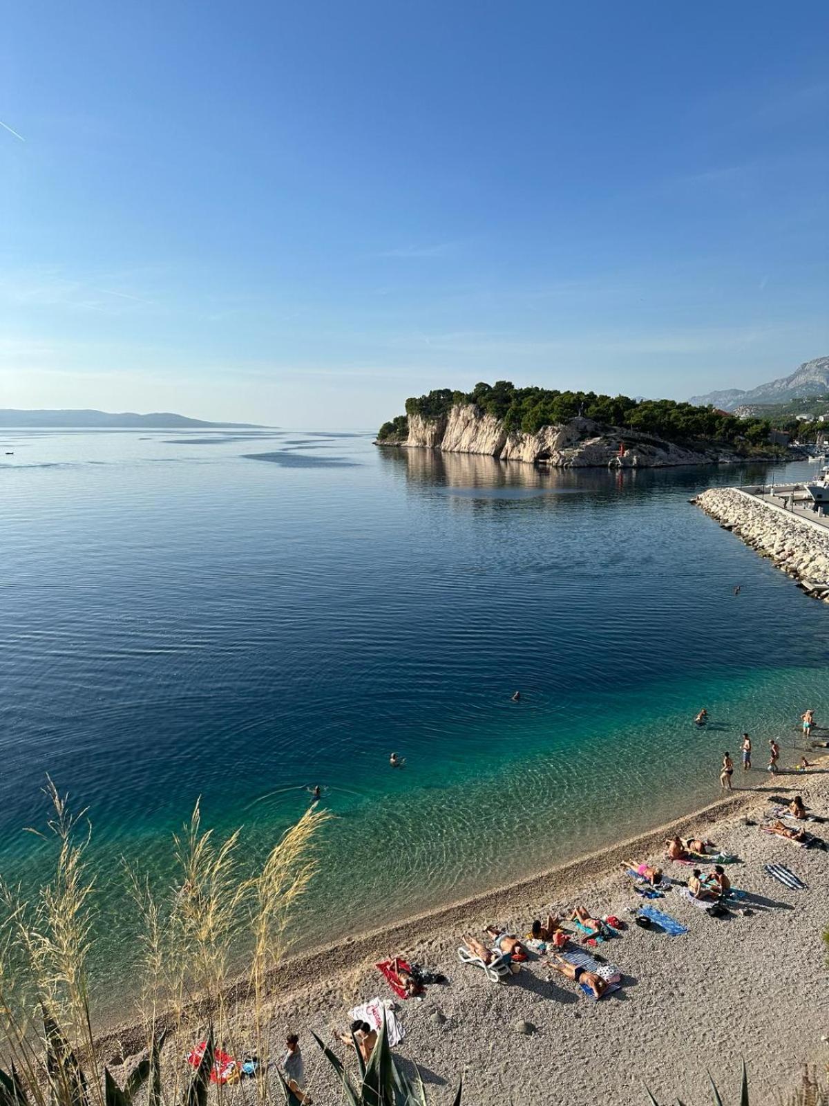 Uzelac Apartment With Pool Makarska Exterior foto